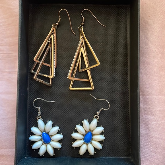 CHARMING CHARLIE earrings x3 - Picture 2 of 6